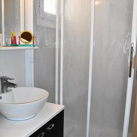 Copacabana - Avec Vue Sur Pour 4 Personnes A Port Leucate. Ref: 1cop_157a Mae-7224 Apartment Leucate