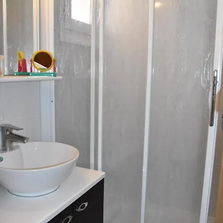 Copacabana - Avec Vue Sur Pour 4 Personnes A Port Leucate. Ref: 1cop_157a Mae-7224 Leucate